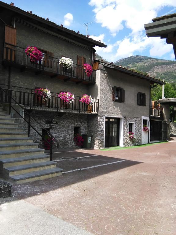B&B La Vieille Meison De Pappa Sarre Exterior foto